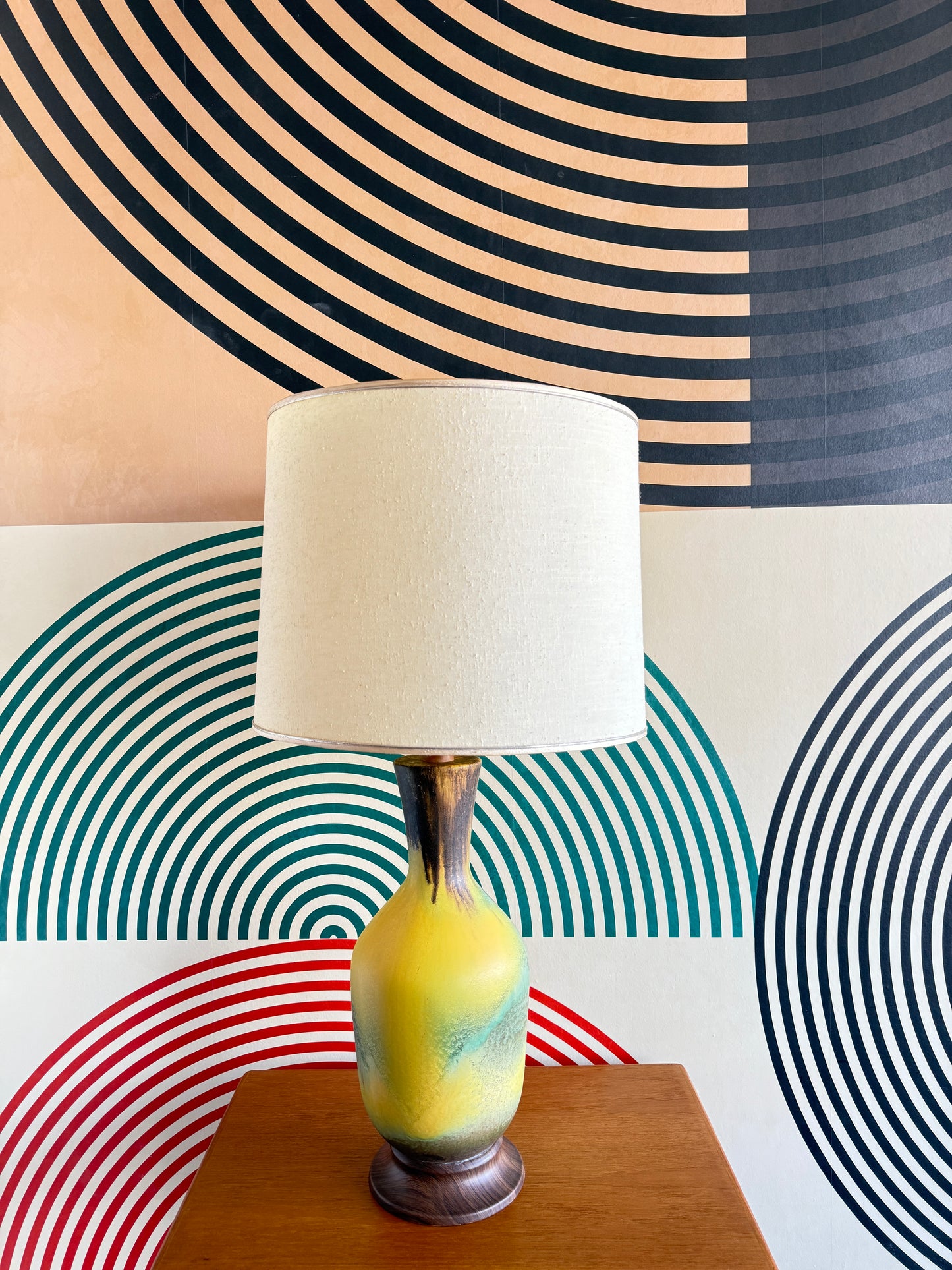 Large Vintage Midcentury Modern Ceramic Lamp