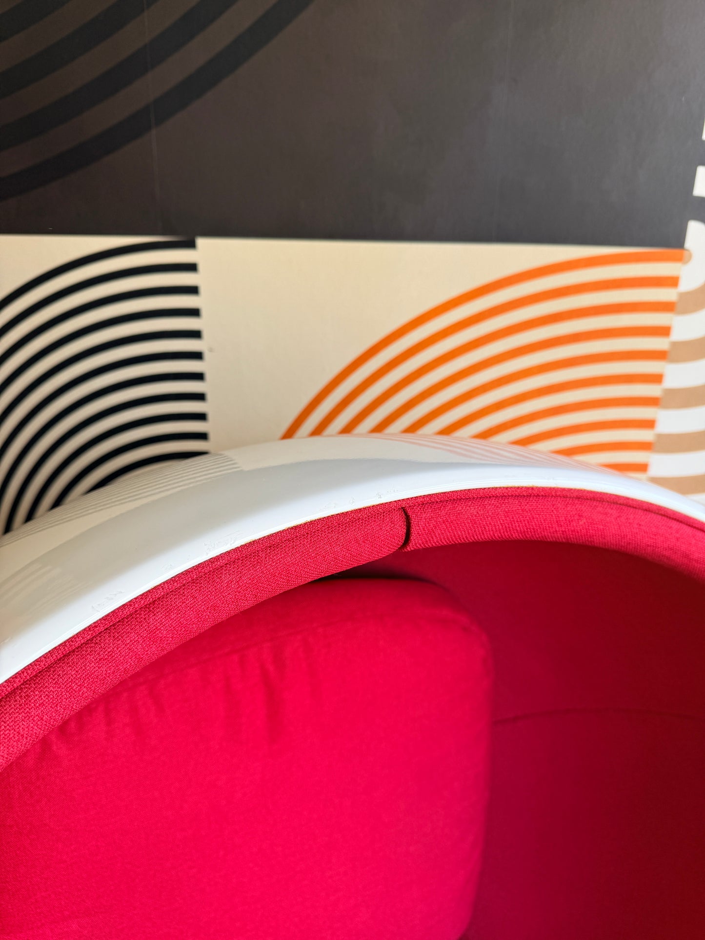 Ball Chair (Replica)