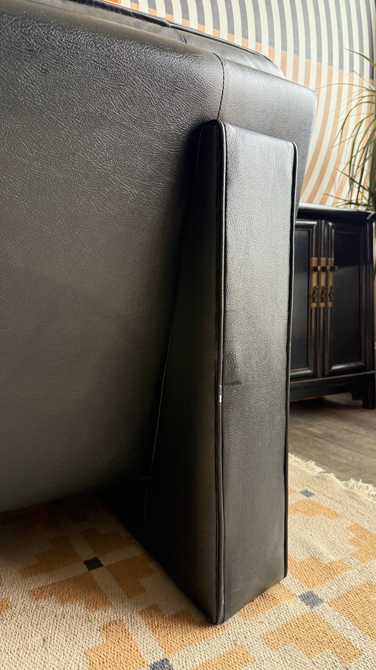 Vintage 1980s Italian Black Leather Loveseat designed by Nicoletti Salotti