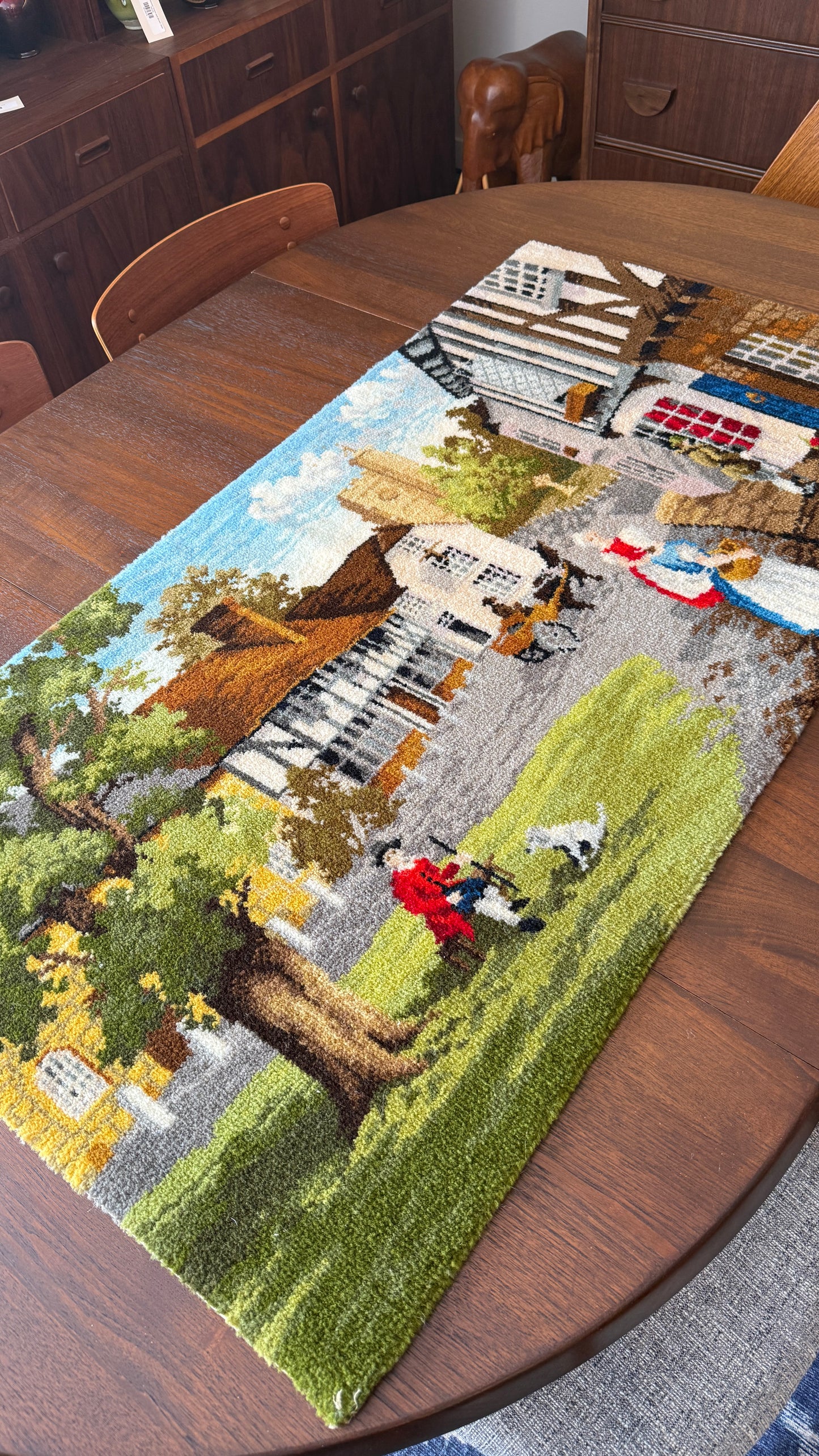 Vintage Bondworth “Original Williamsburg” Country Scene Rug / Tapestry