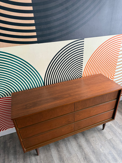 Vintage Walnut 6 Drawer Dresser