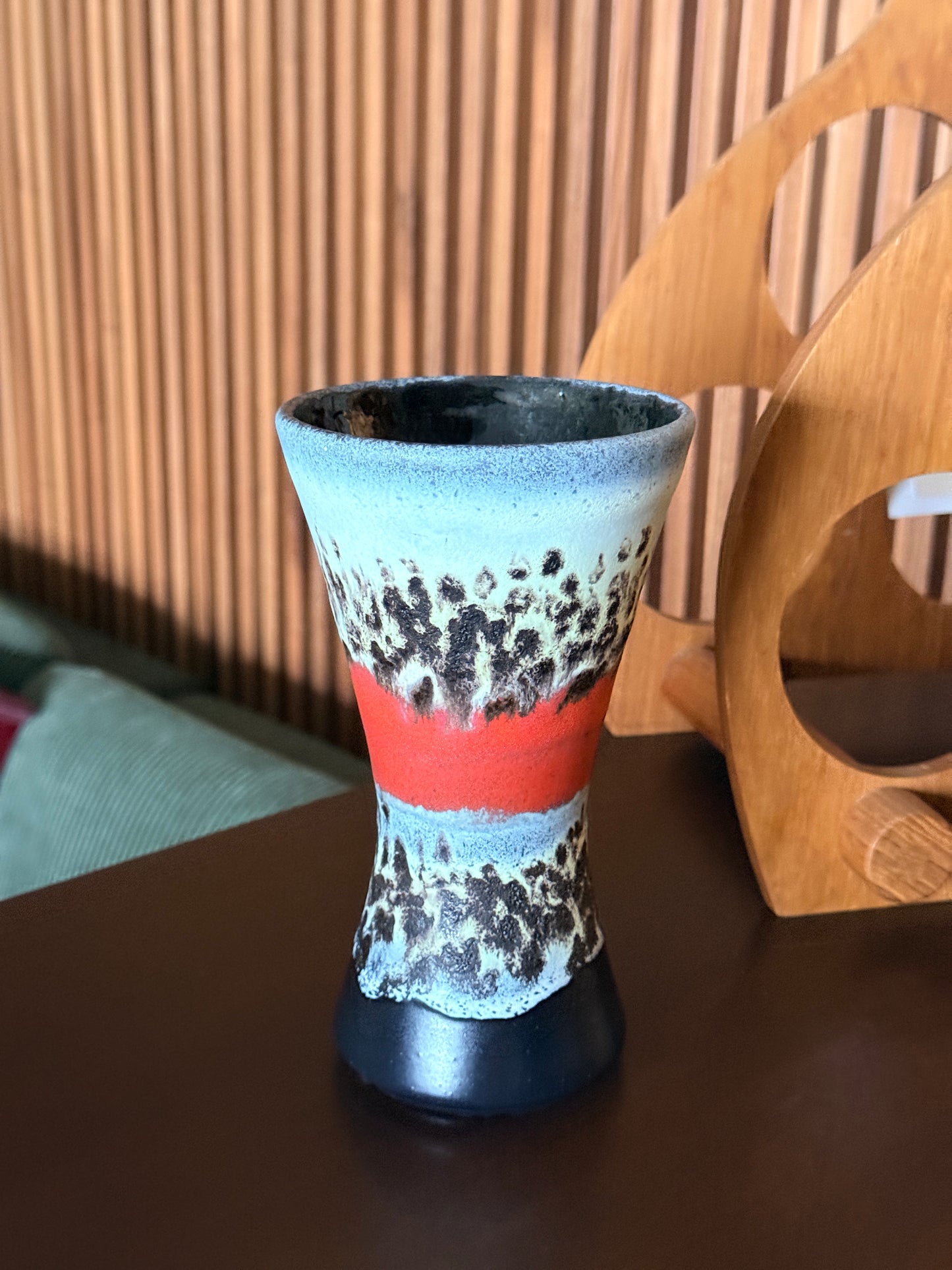 Vintage W.German Fat Lava Pottery Vase,103-18