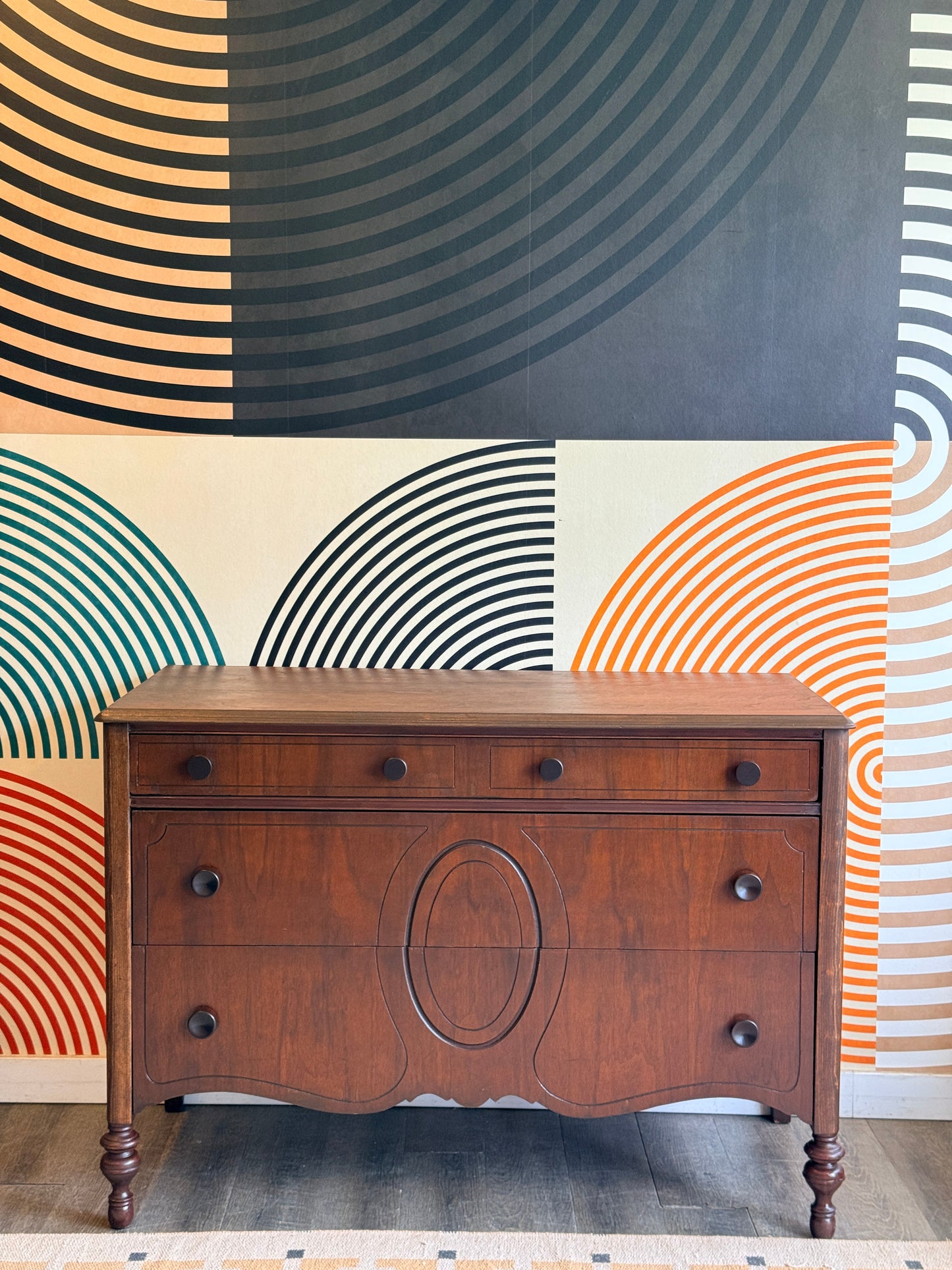 Vintage Chest of Drawers