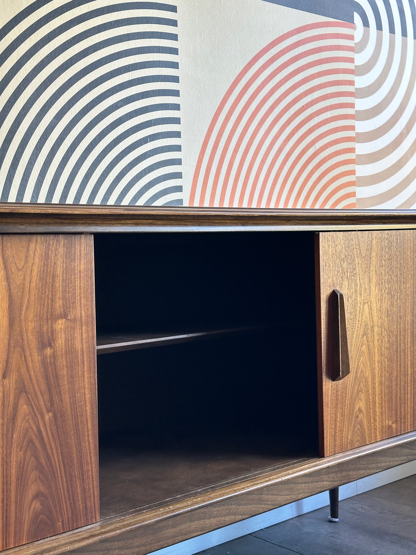 Vintage Deilcraft Walnut Credenza/Sideboard