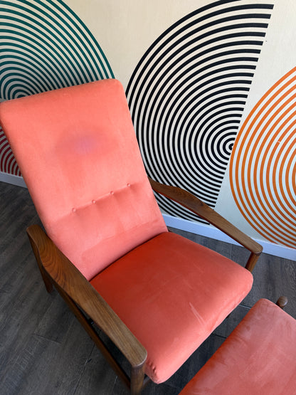 Vintage Midcentury Modern Lounge Chair and Ottoman