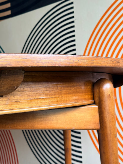 Vintage Round Dining Table with 1 Leaf