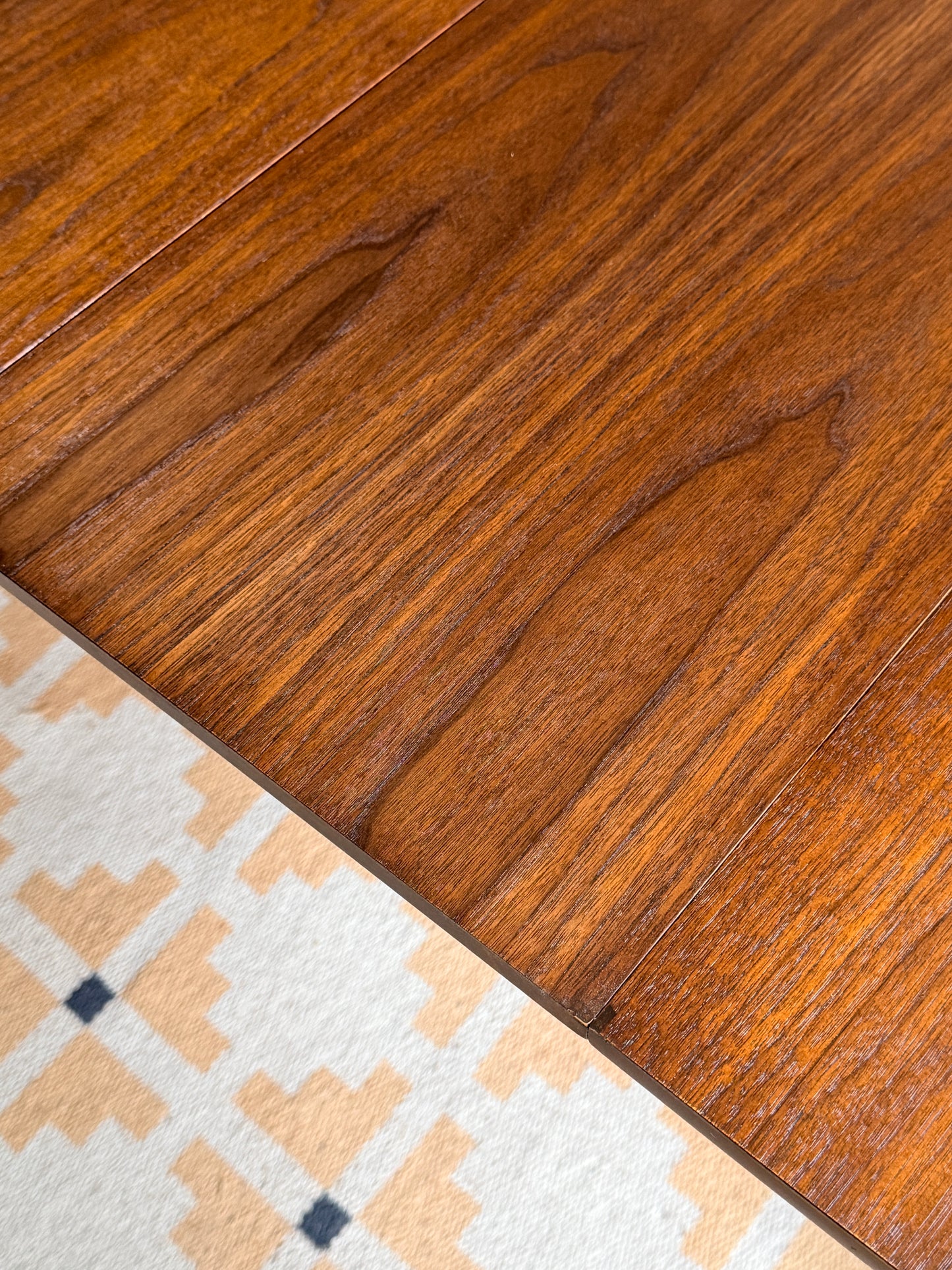 Vintage Walnut Dining Table with 2 Leaves