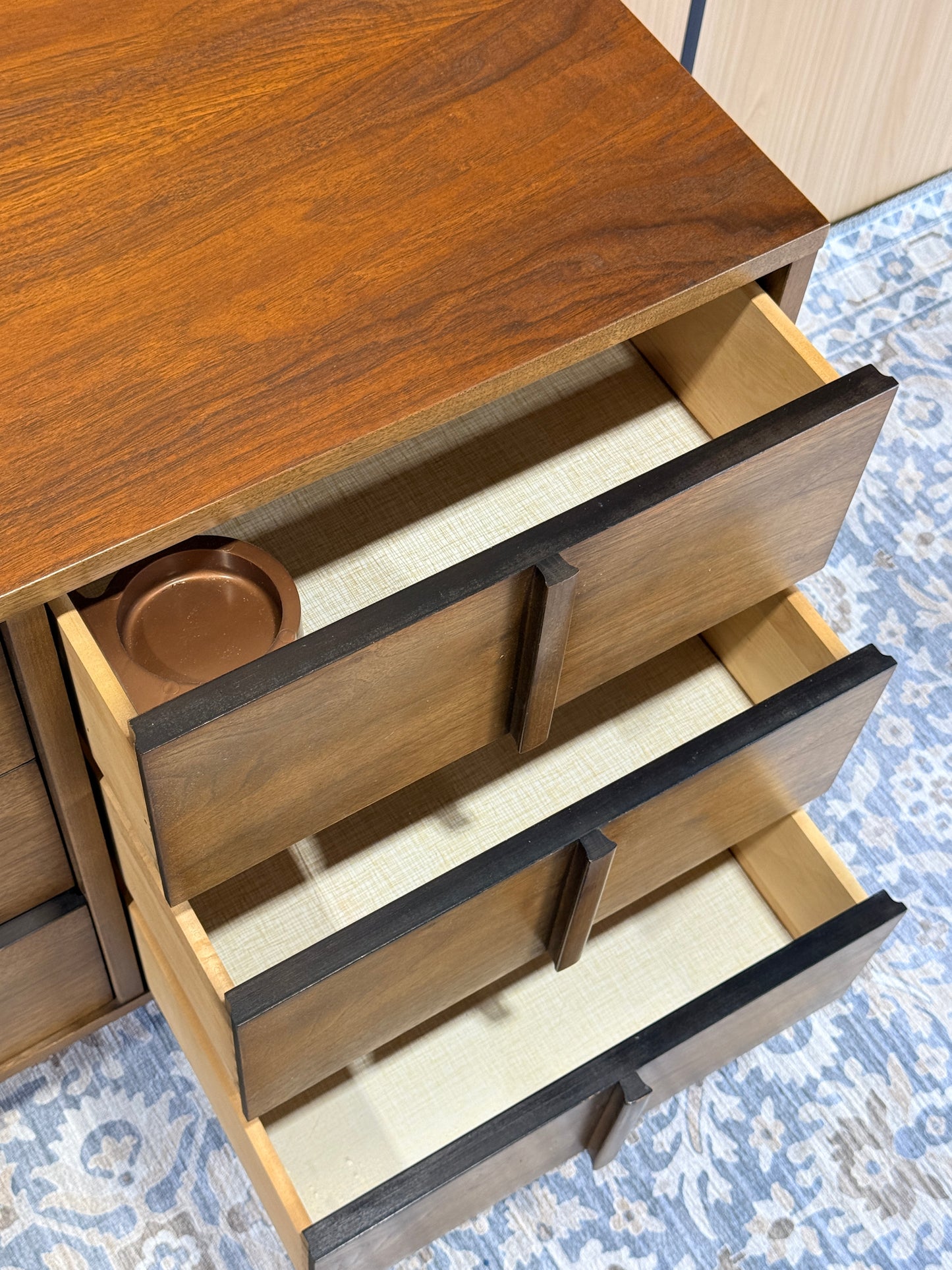 Vintage Walnut 9-Drawer Dresser by Deilcraft