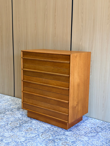 Vintage Teak 5 Drawer Dresser