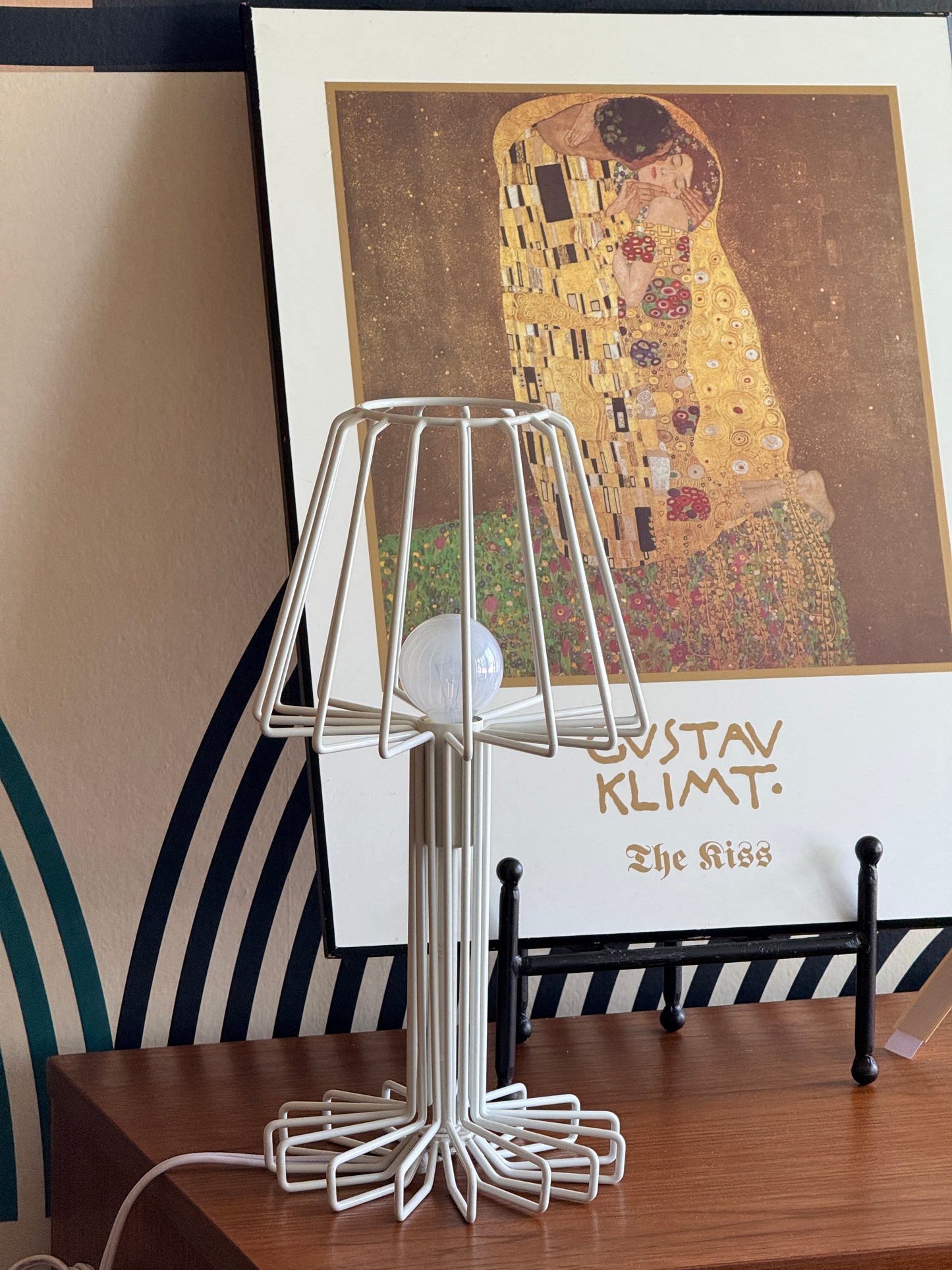 Post Modern White Wire Table Lamp