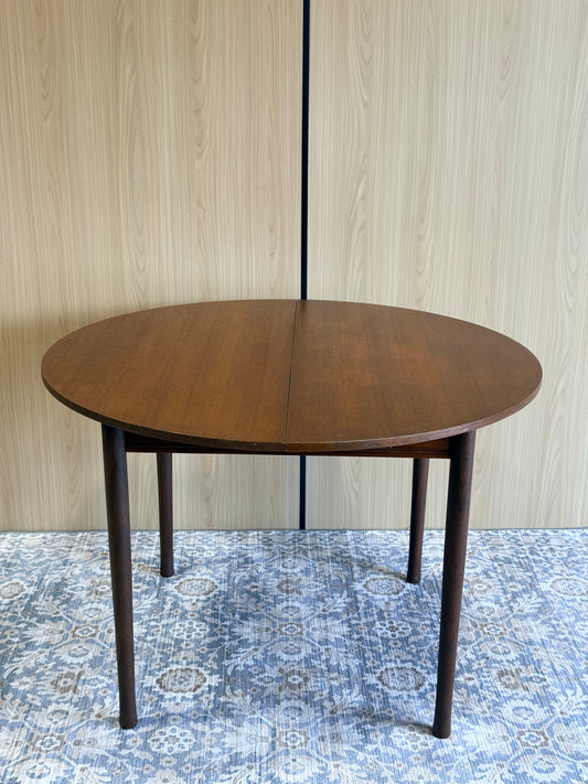 Vintage Round Teak Dining Table with 1 Leaf