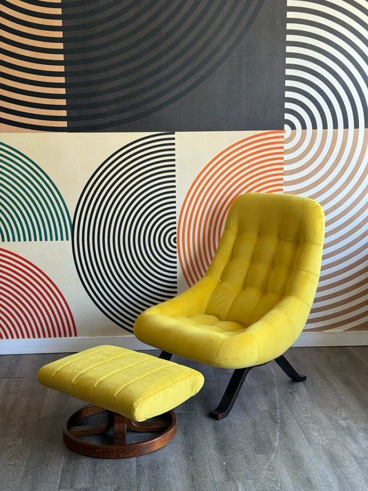 Vintage Yellow Westnofa Lounge Chair with Ottoman