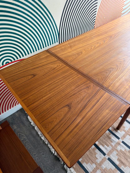 Vintage Johanne Andersen Style Teak Draw-leaf Dining Table