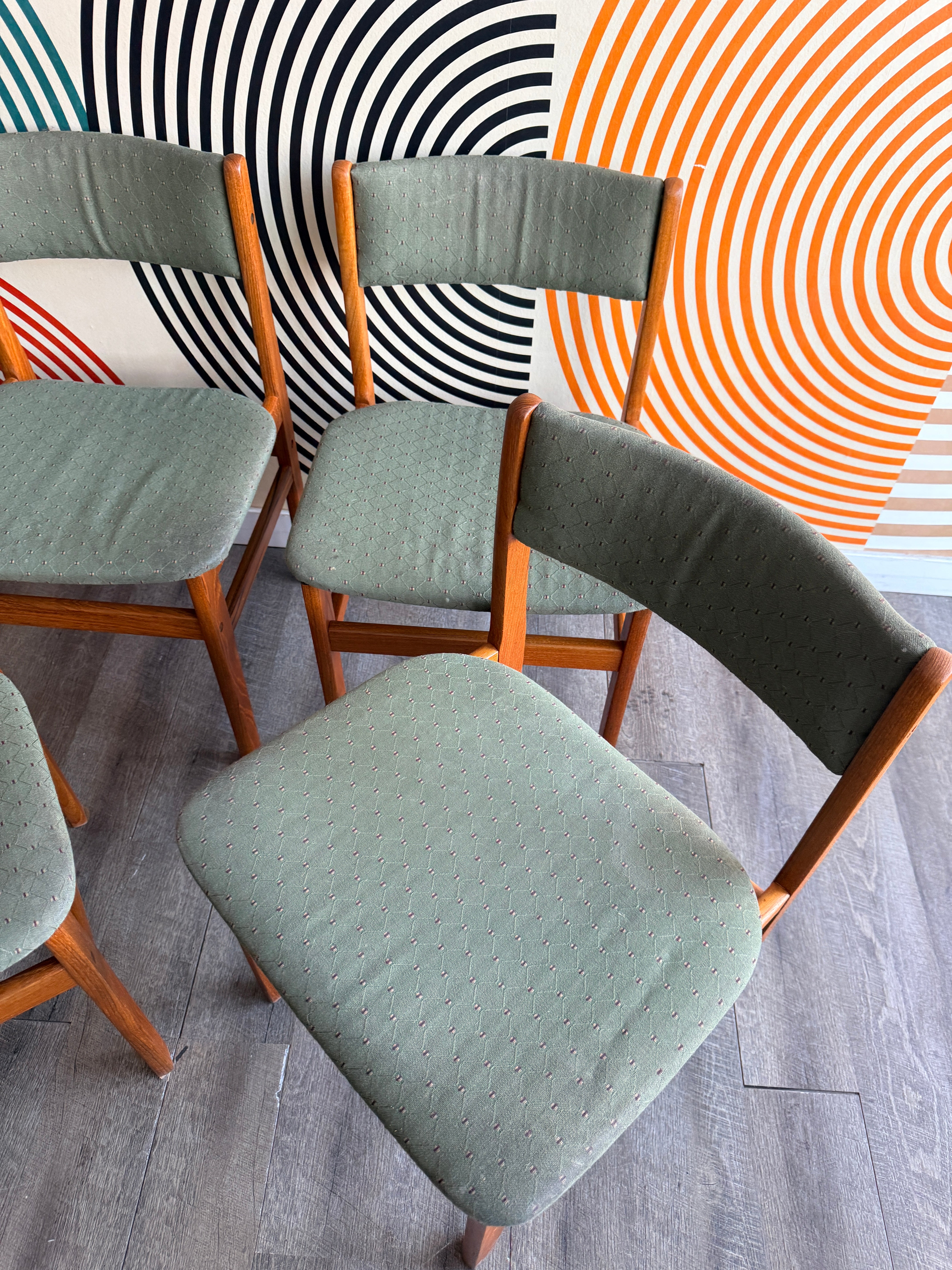 Set of 4 Vintage Teak Dining Chairs – DDStudiosLoft