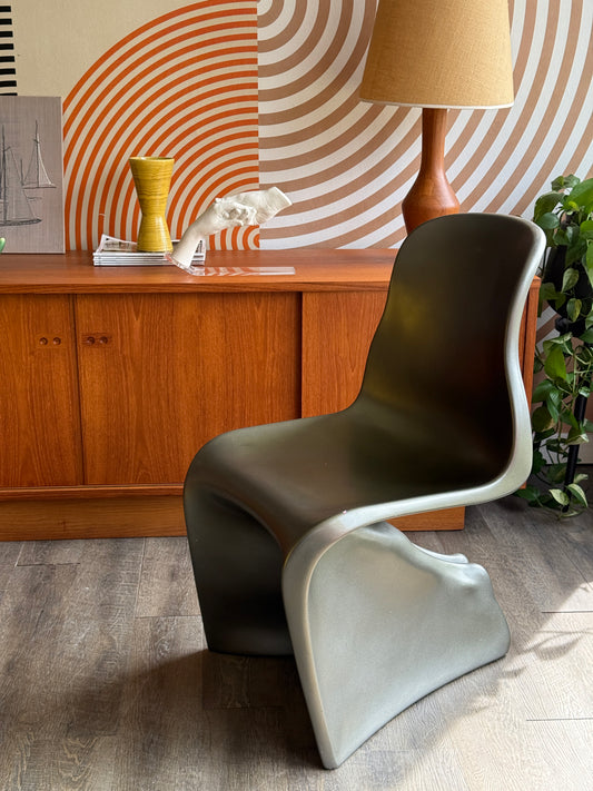 “HER” Chair by Fabio Novembre for Cassamia