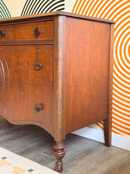 Vintage Chest of Drawers