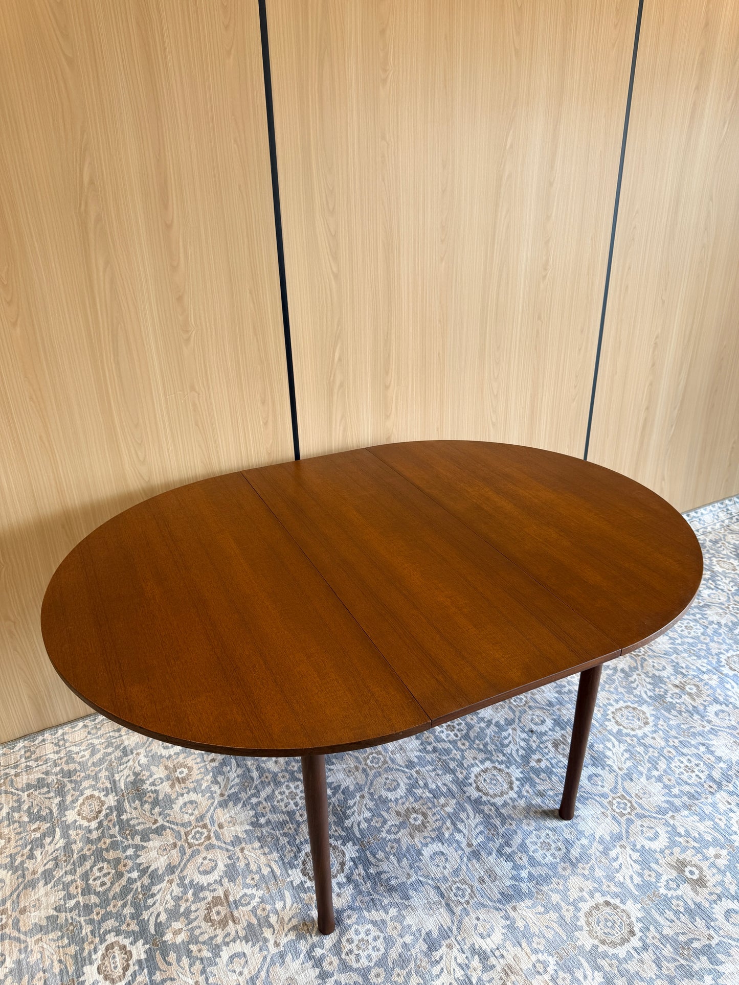Vintage Round Teak Dining Table with 1 Leaf