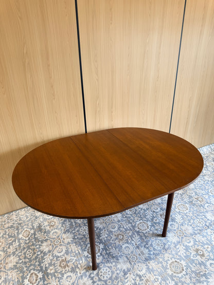 Vintage Round Teak Dining Table with 1 Leaf
