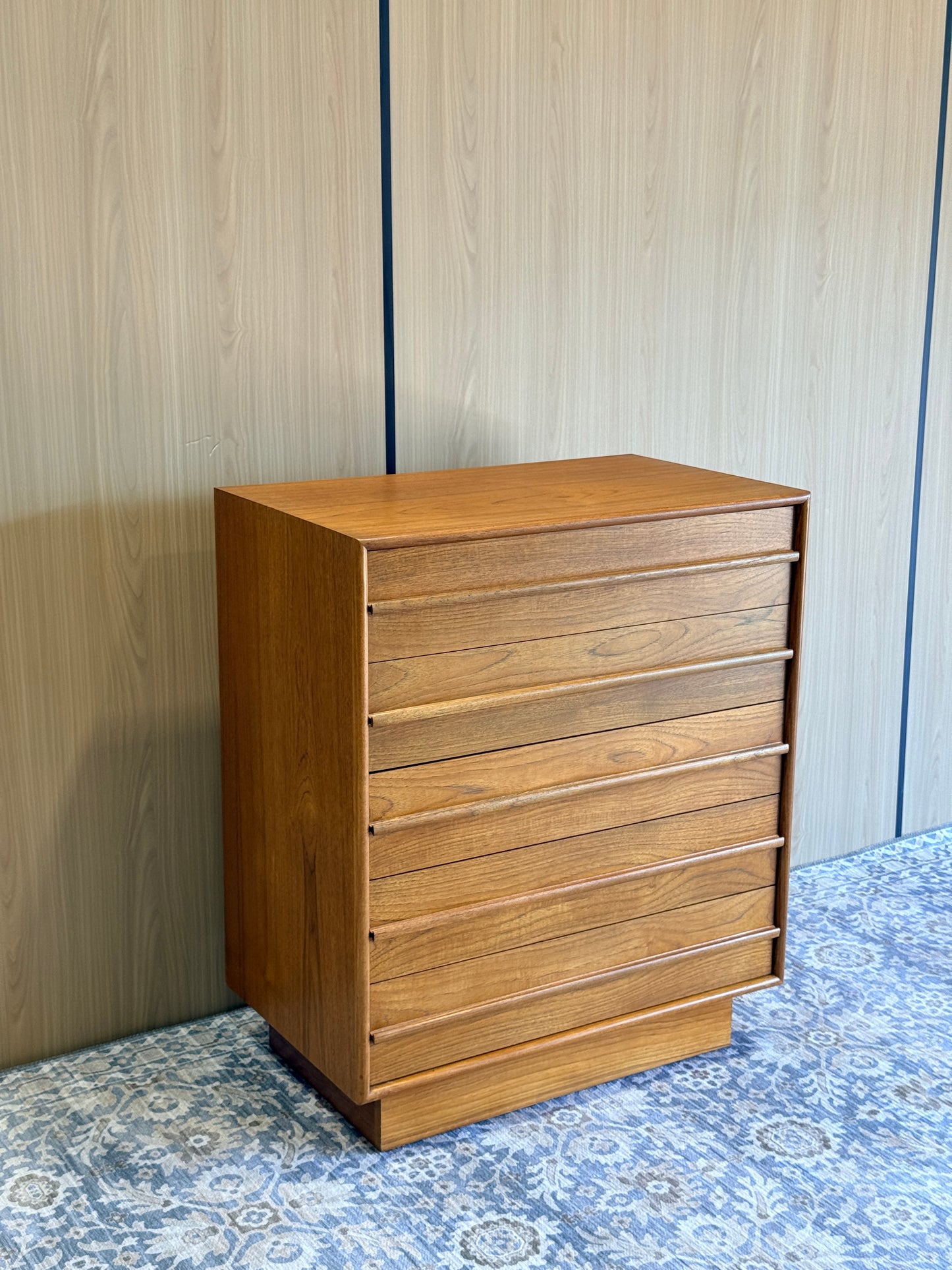 Vintage Teak 5 Drawer Dresser
