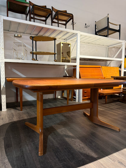 Vintage Extendable Teak Dining Table by Nordic Furniture