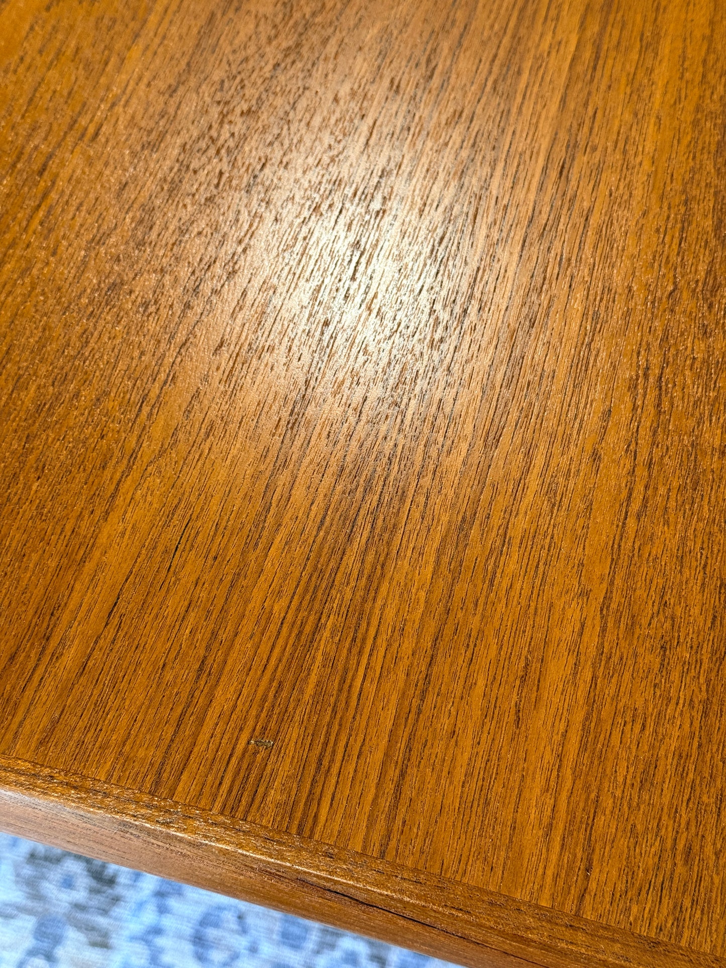 Vejle Stole Dining Table