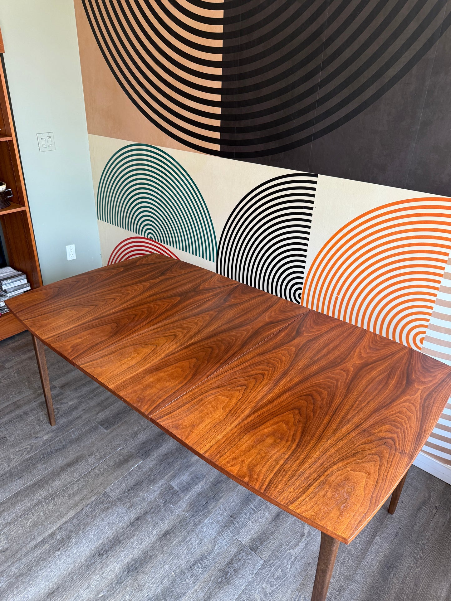 Vintage Walnut Dining Table with 1 Leaf