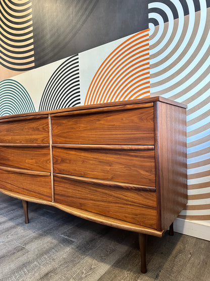 Vintage Scalloped Top Walnut 9 Drawer Dresser