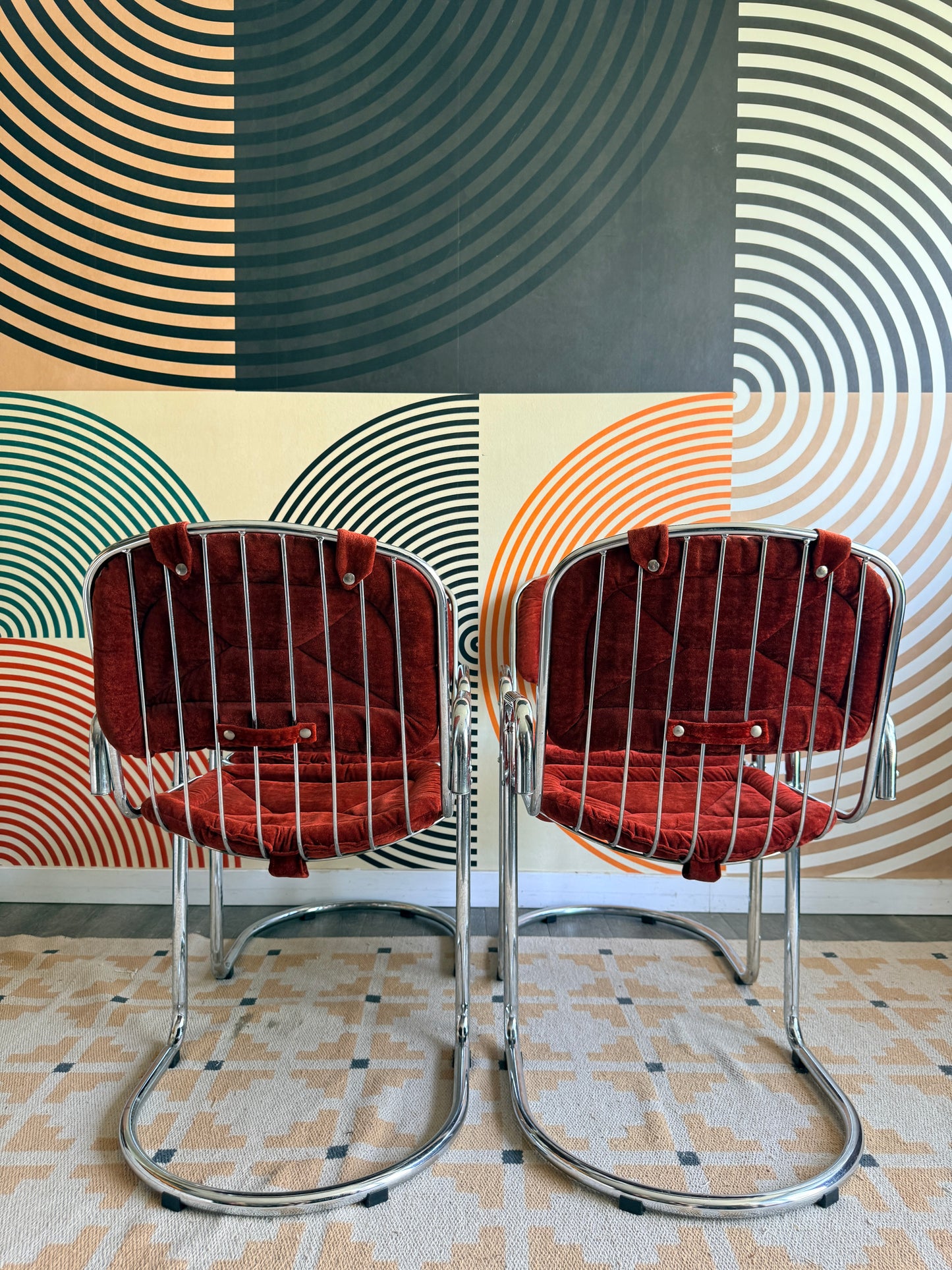 Set of 4 Cantilever Chrome Chairs