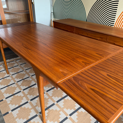 Danish Expanding Teak Dining Table by Faarup Mobelfabrik