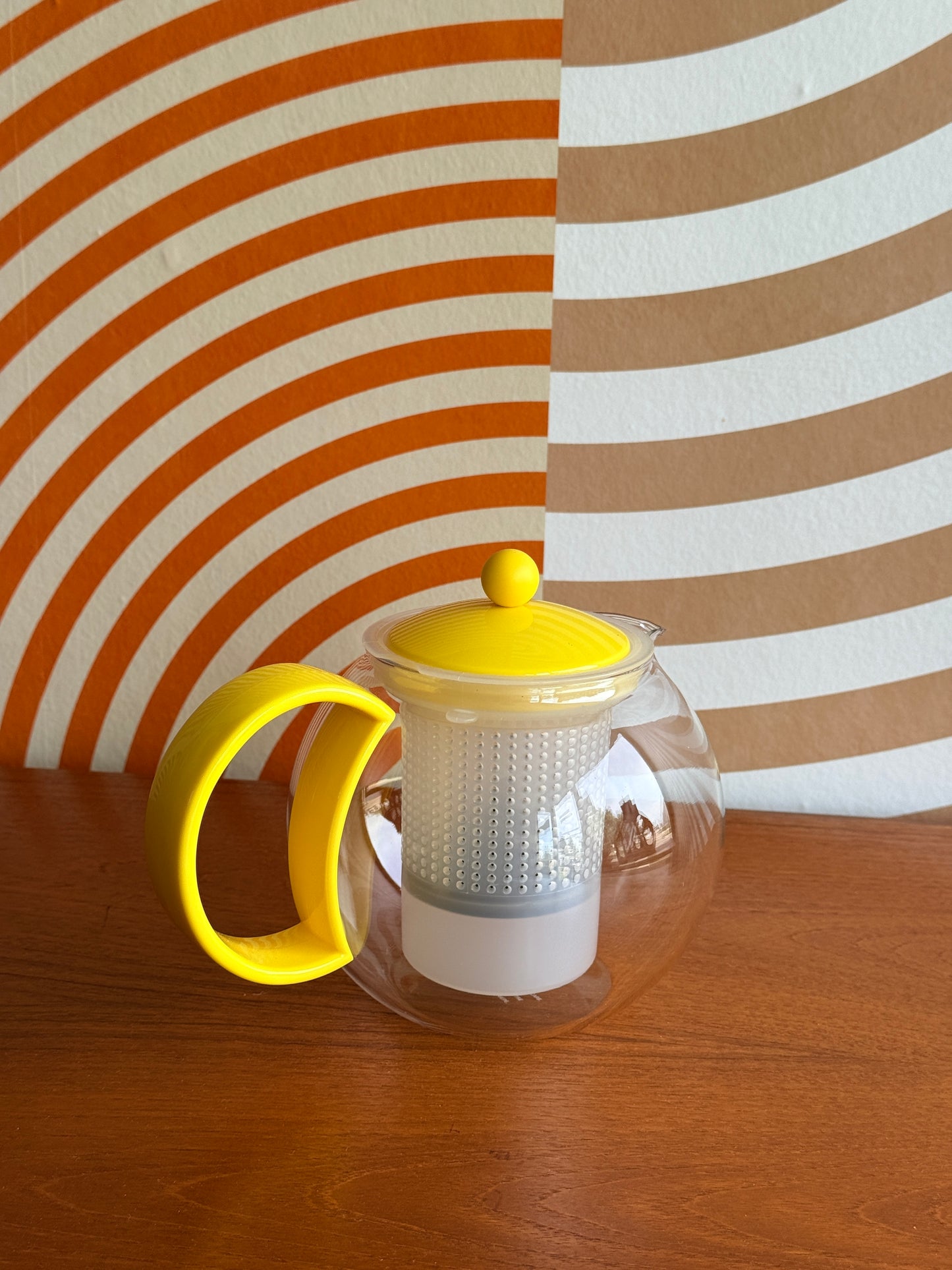 Vintage Yellow Assam Round Teapot Press with Infuser by Bodum