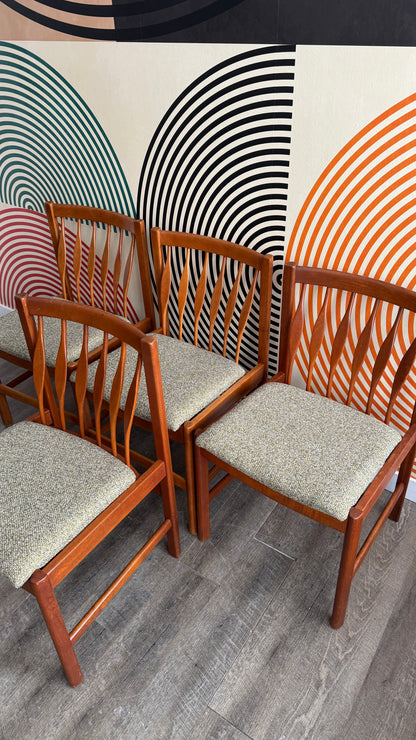 Set of 4 Midcentury Modern Teak Dining Chairs with Newly Upholstered Seats