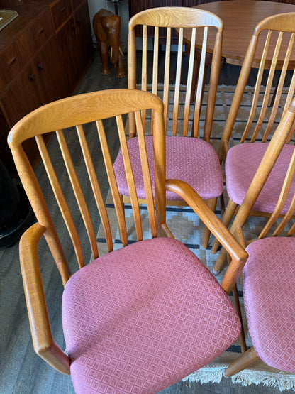 Set of 6 Teak Dining Chairs by Benny Linden