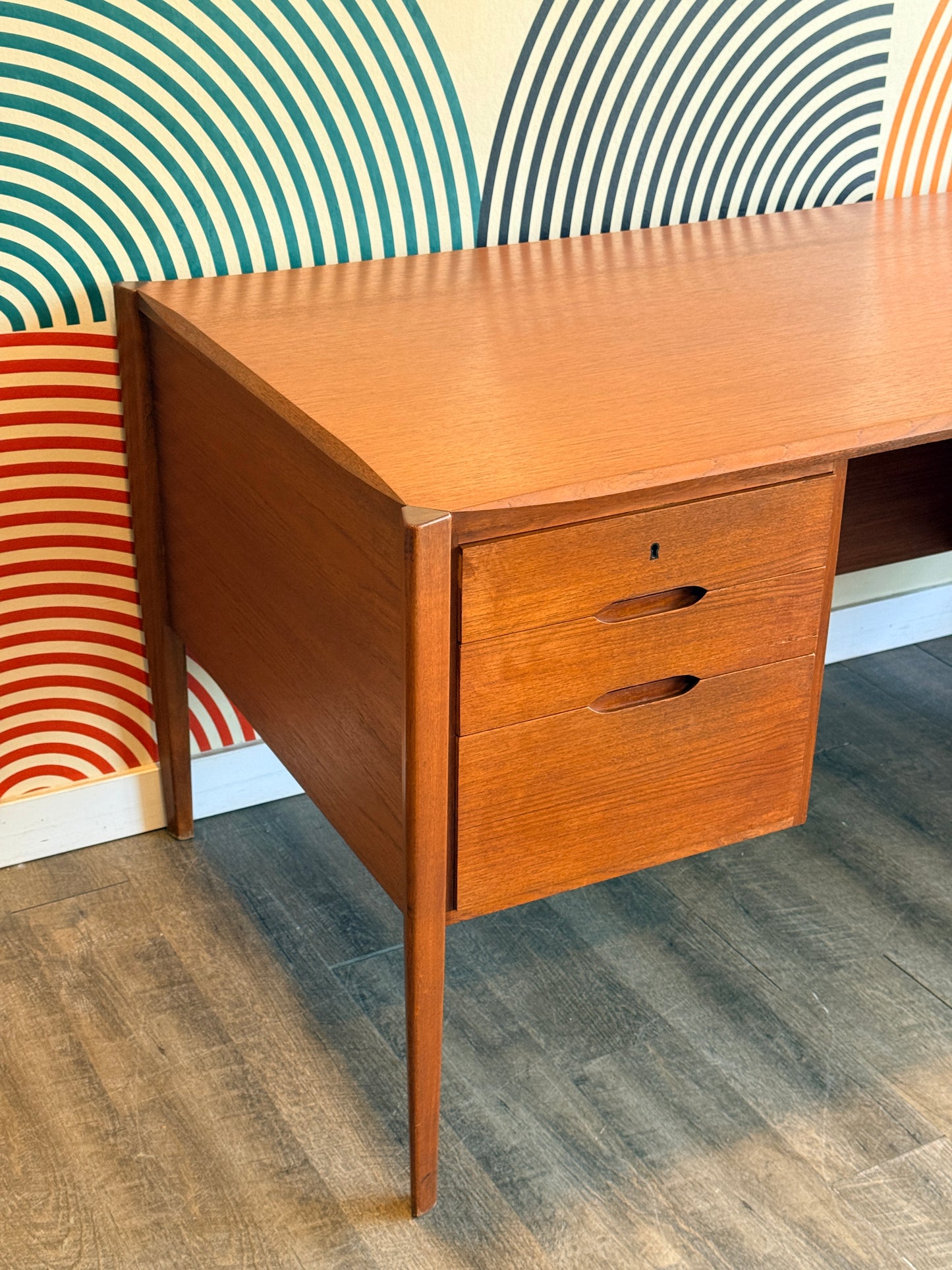 Vintage German Teak Desk by Wilhelm Renz, 1960s