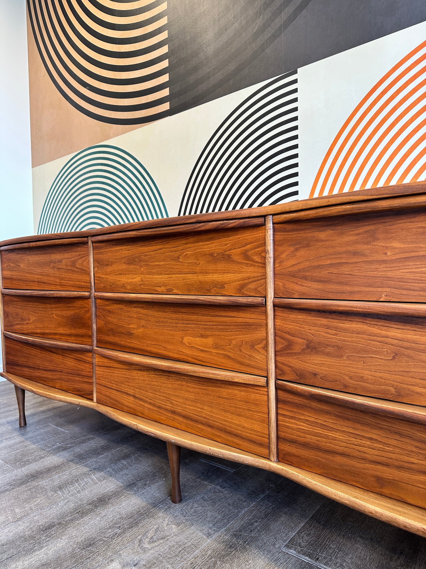 Vintage Scalloped Top Walnut 9 Drawer Dresser