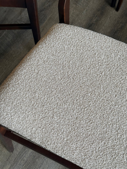 Set of 6 Dining Chairs with Newly Upholstered Seats