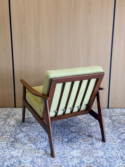 Vintage Midcentury Modern Walnut Lounge Chair