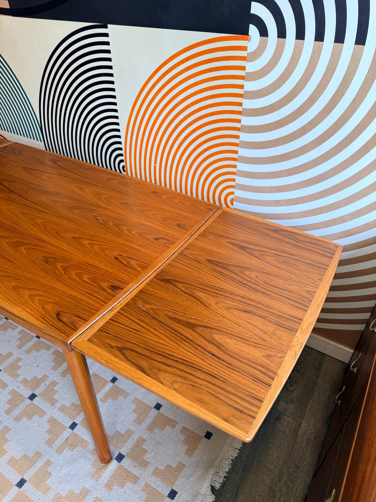 Grete Jalke Danish Teak Draw Leaf Table