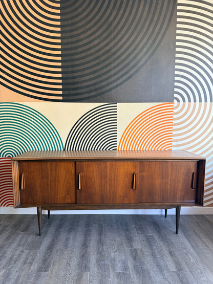 Vintage Deilcraft Walnut Credenza/Sideboard