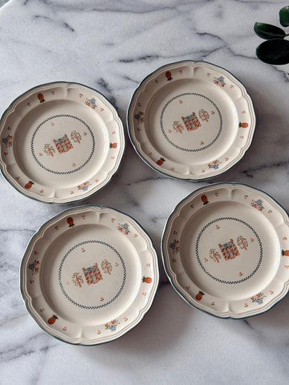 Set of 4 Vintage Cottage Stoneware Plates 7.5”