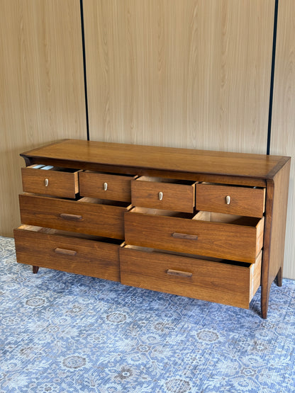 Vintage Drexel 8 Drawer Walnut Dresser