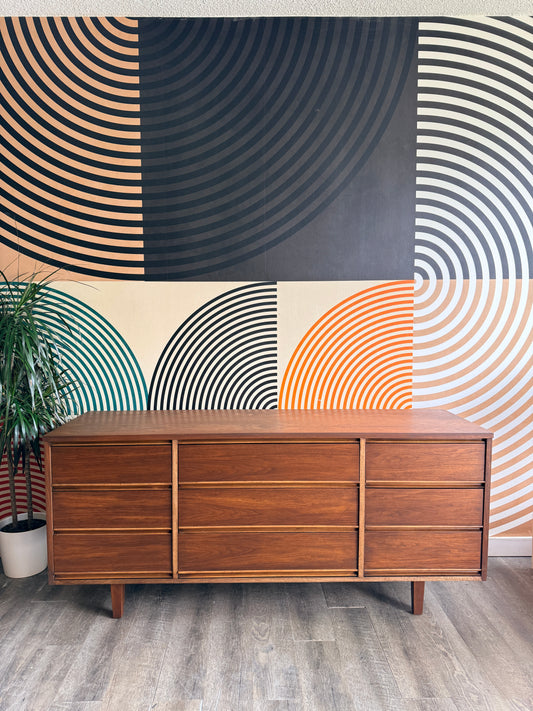 Vintage Mid-Century Walnut 9-Drawer Dresser