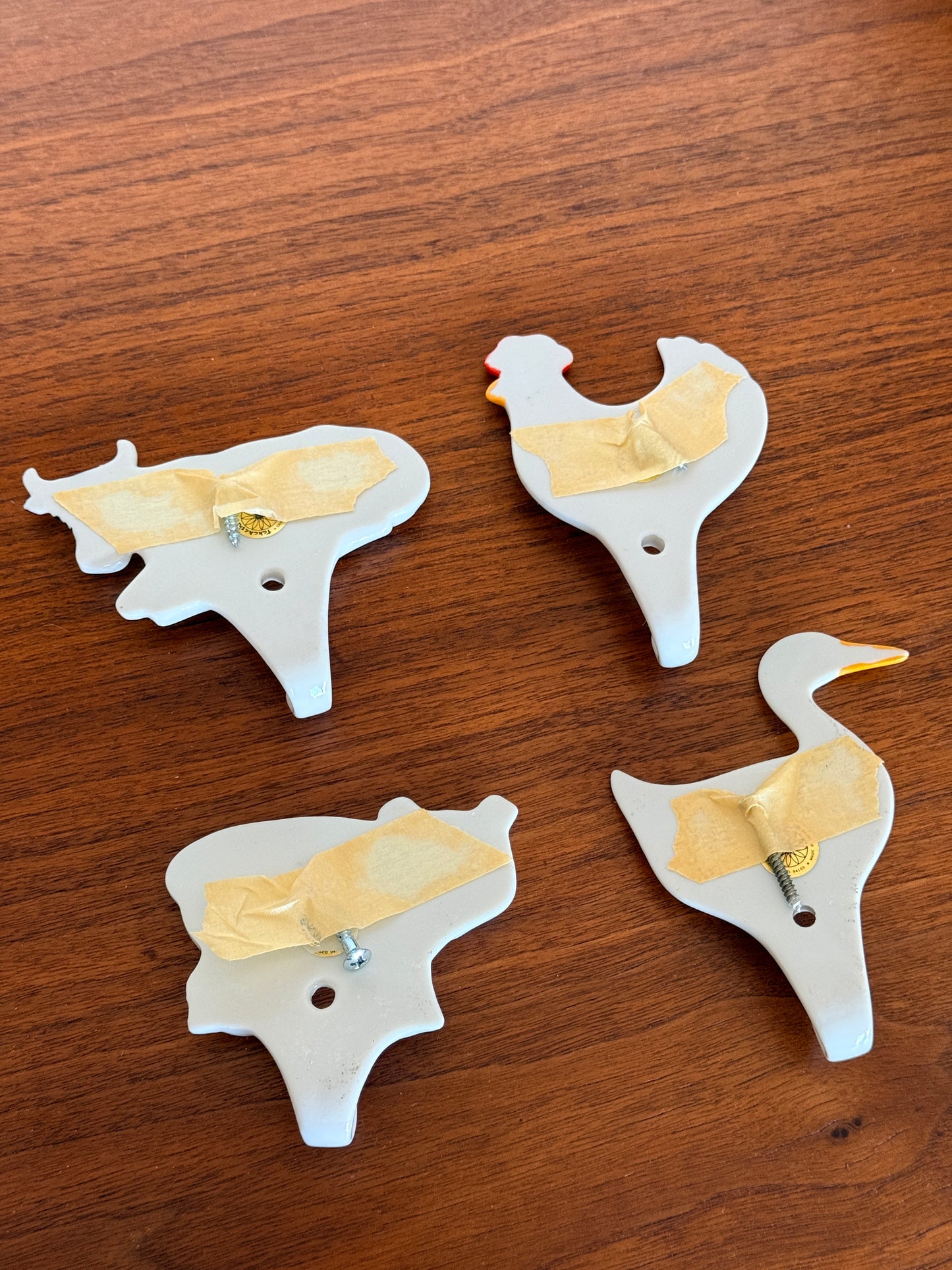 Set of 4 Vintage Farm Animal Ceramic Kitchen Towel Hooks