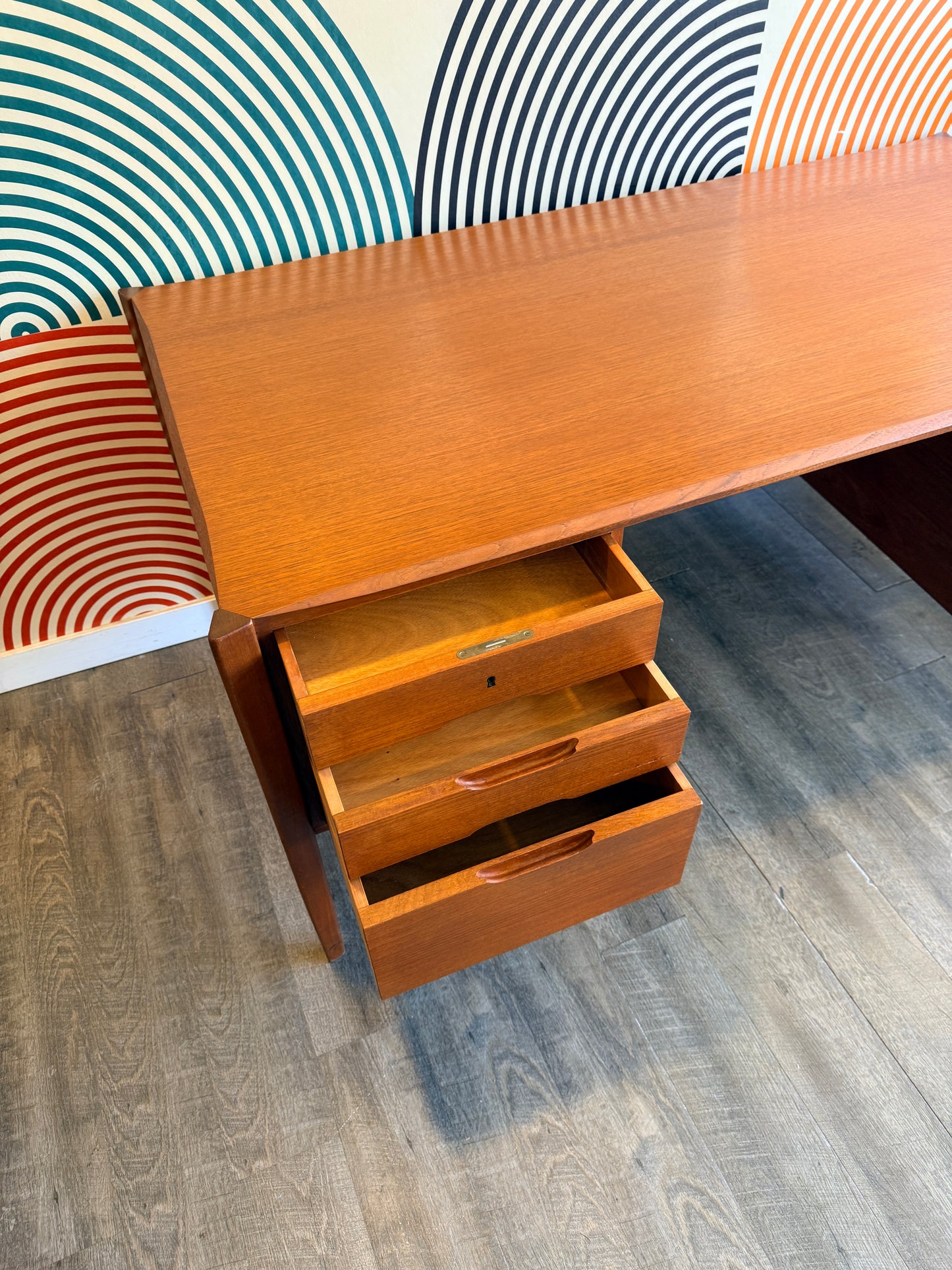 Vintage German Teak Desk by Wilhelm Renz, 1960s