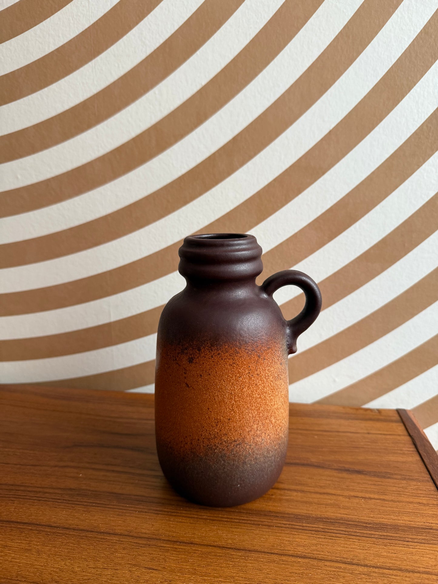 Vintage W. German Vase 413-20