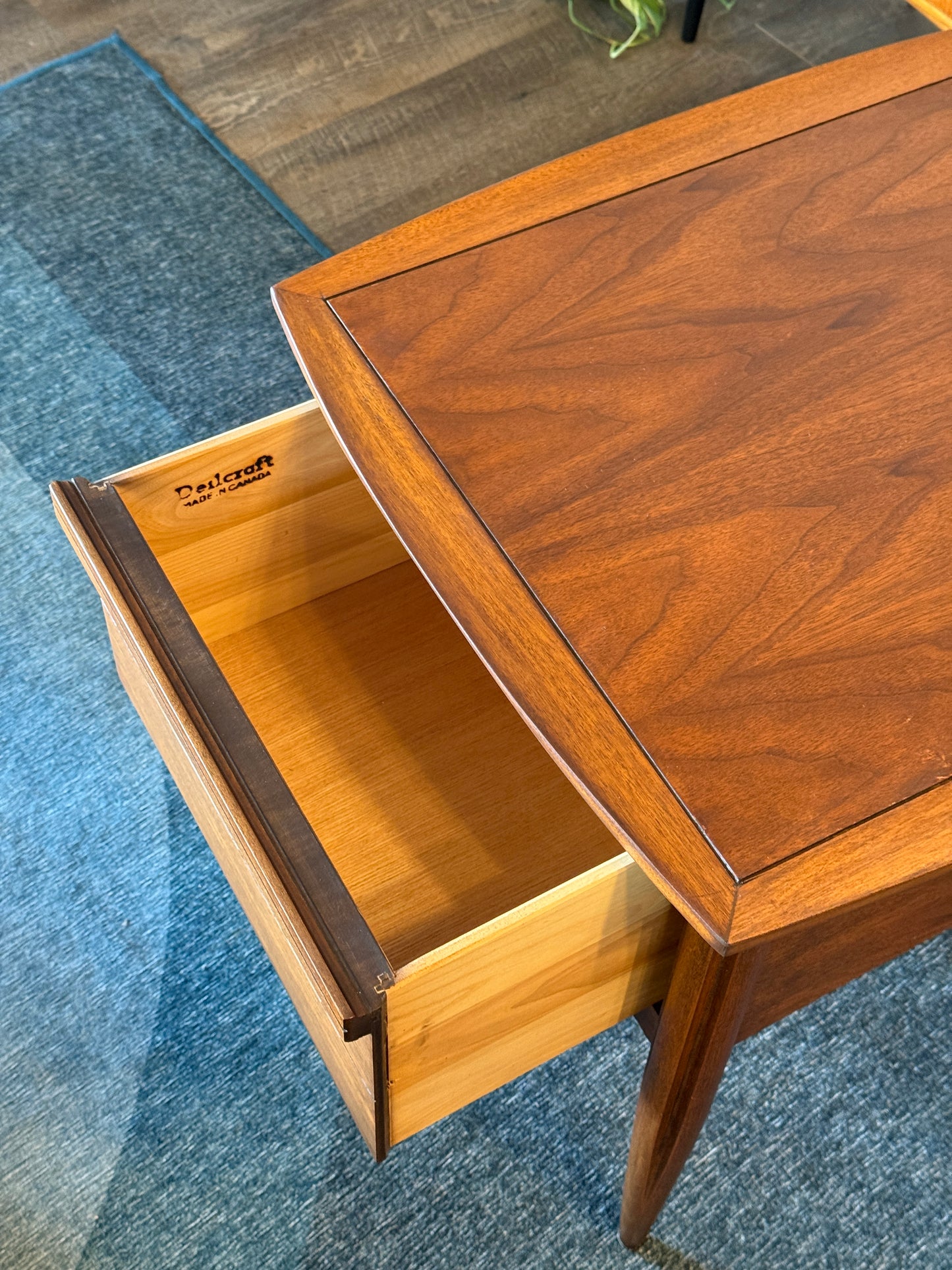 Vintage Walnut Deilcraft Side Table with a Drawer