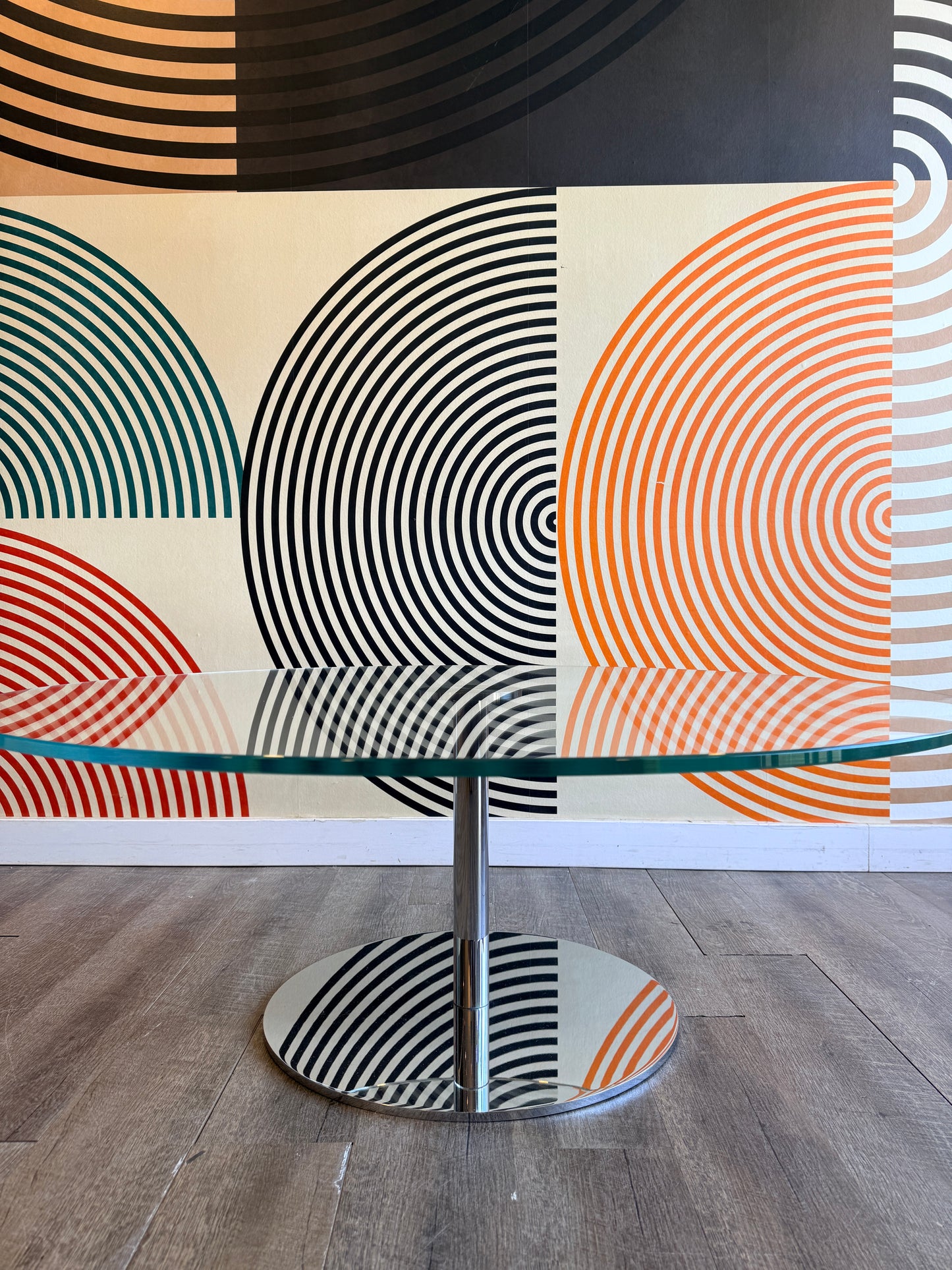 Round Glass and Chrome Coffee Table in Style of Giovanni Tommaso Garattoni