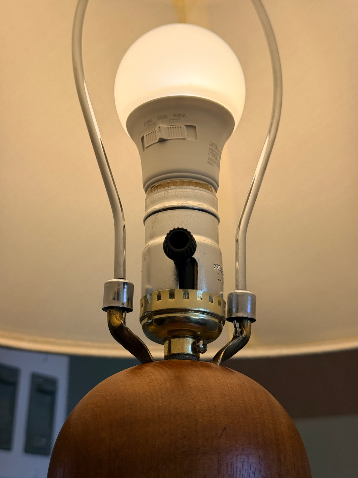 Vintage Teak Stacked Ball Table Lamp