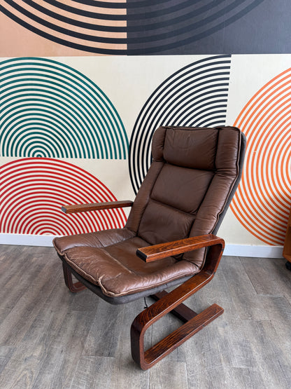 Vintage Westnofa Cantilever Lounge Chair