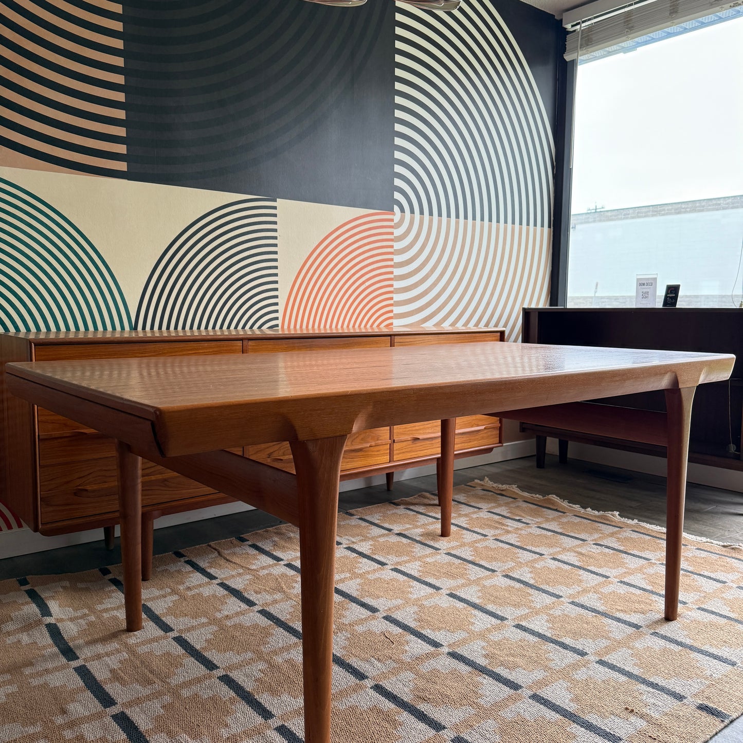 Danish Expanding Teak Dining Table by Faarup Mobelfabrik