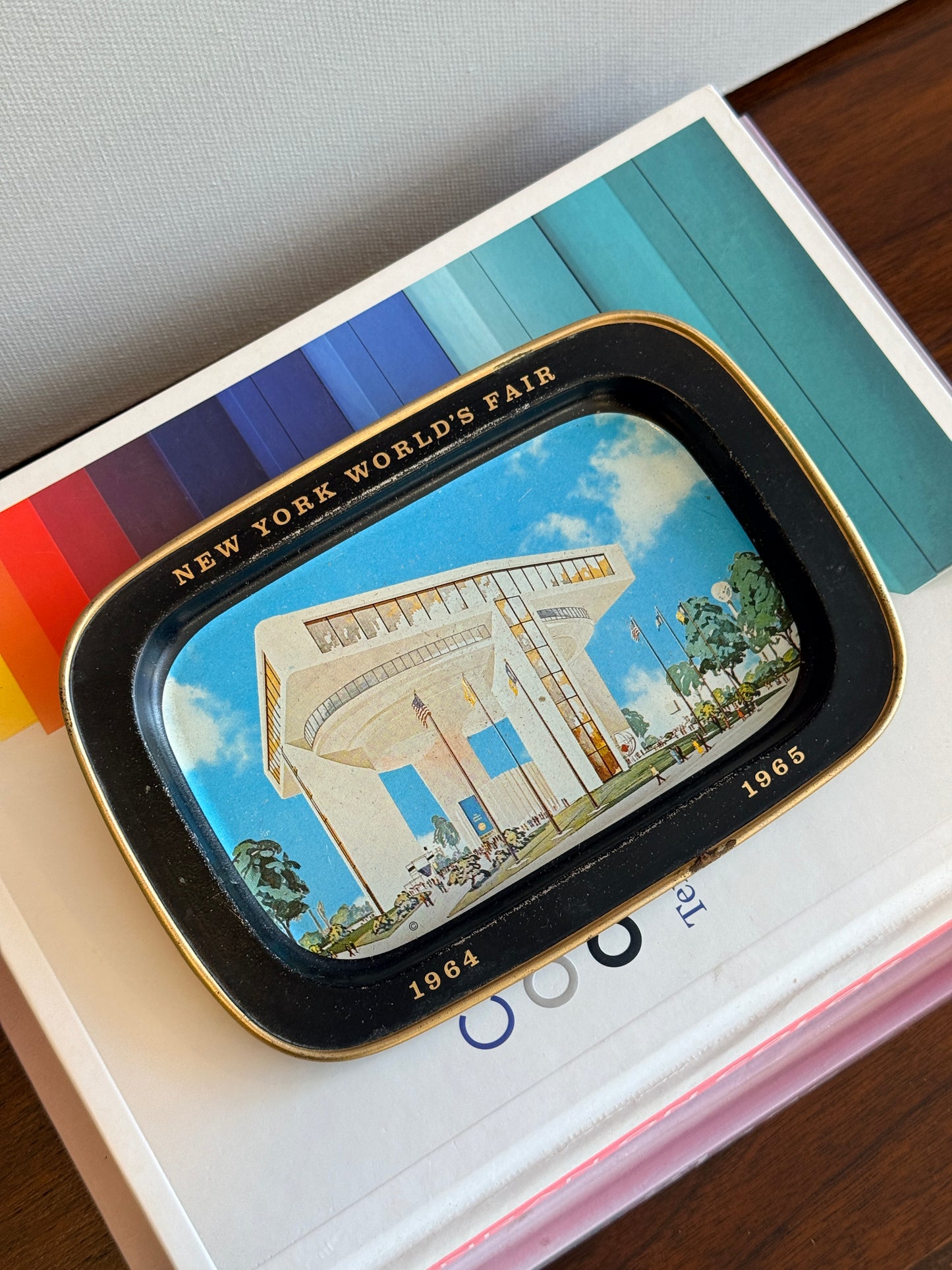 Vintage 1964-65 NY World's Fair Tin Tray: Heliport & Restaurant Illustration